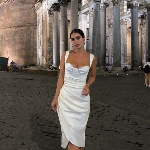 House of CB satin dress - Picture 2 of 7